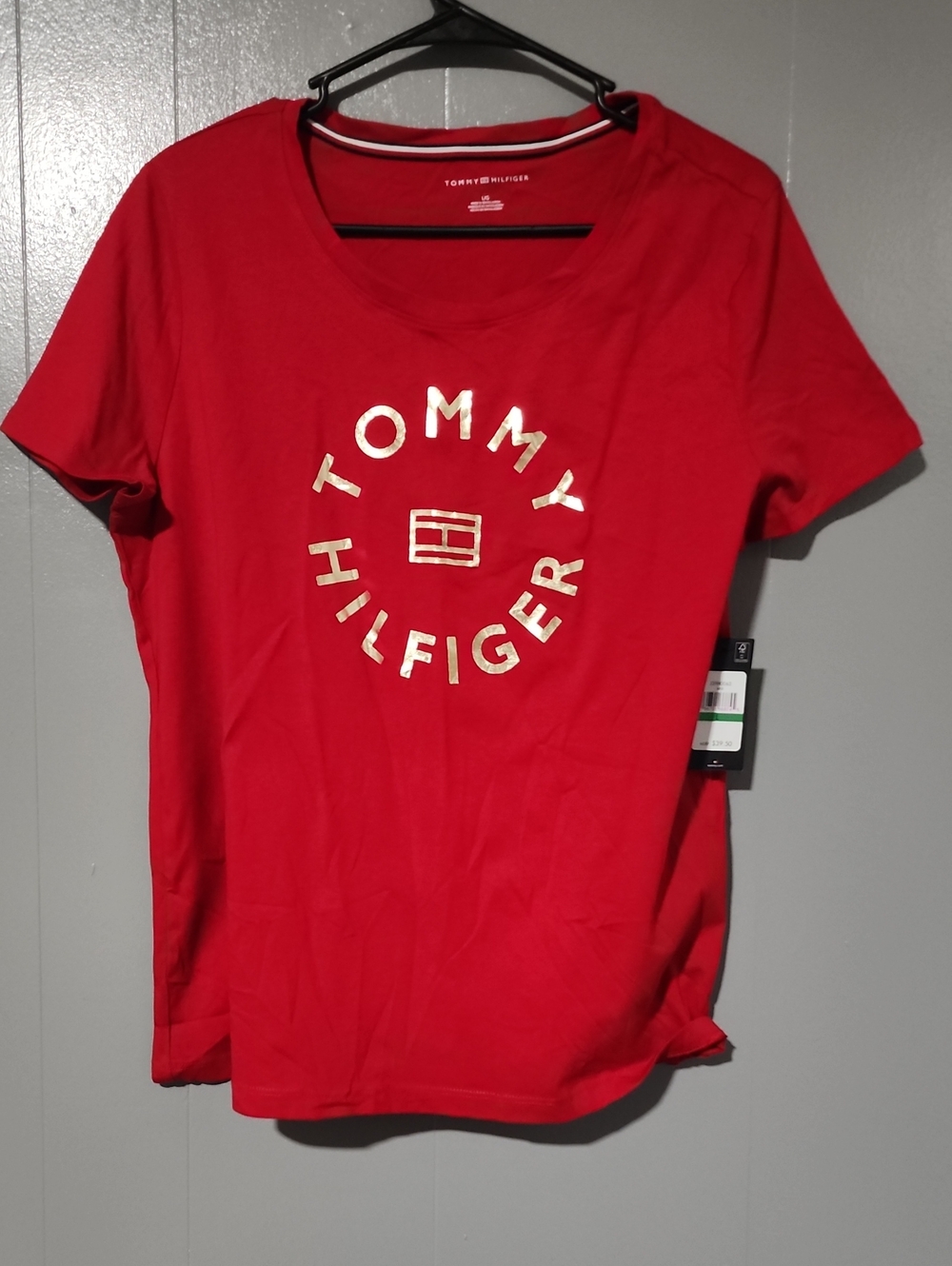 Tommy Hilfiger Red Short-Sleeve Logo Tee with Metallic Accents